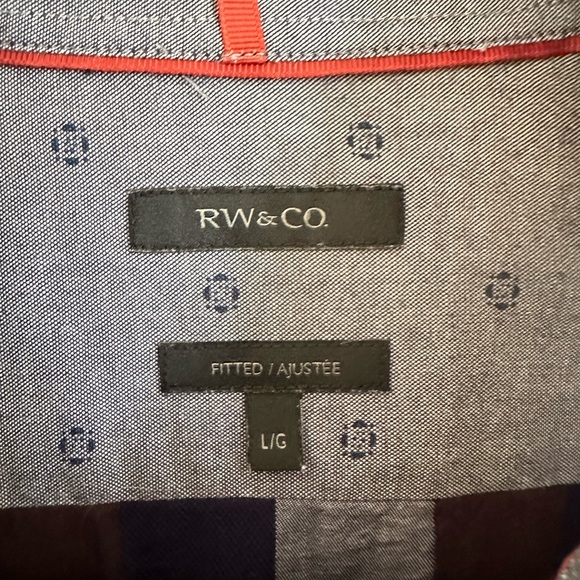 RW & Co Large fitted button down. - Picture 3 of 4
